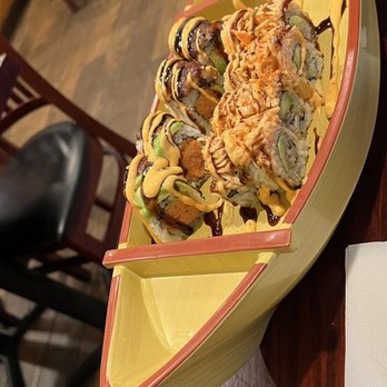 Sushi Kaiyo - Genji Roll,  Kaiyo roll - Sushi Bars Near Me - Mineola, New York
