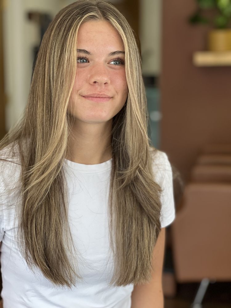 Silverstreak Hair Logo