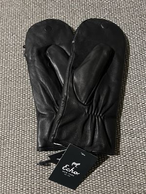 Bloomie's by Bloomingdale's by null