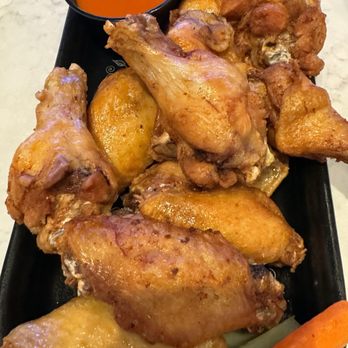 ESPN Bet - Late Night Wings for FRANK B - Sports Bars Near Me - Plainville, Massachusetts ESPN Bet - Late Night Wings for FRANK B - Sports Bars Near Me - Plainville, Massachusetts