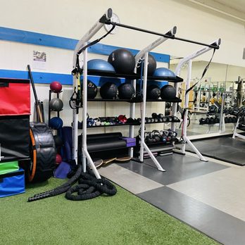 Redlands Family YMCA - Gyms Near Me - Redlands, California Redlands Family YMCA - Gyms Near Me - Redlands, California