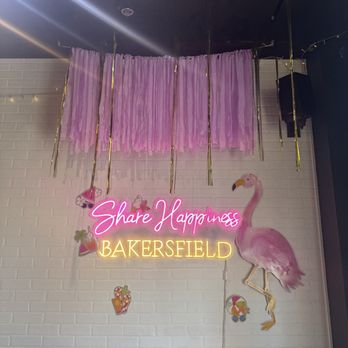 Sharetea - Bakersfield - Interior - Bubble Tea Near Me - Bakersfield, California Sharetea - Bakersfield - Interior - Bubble Tea Near Me - Bakersfield, California
