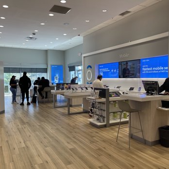 Xfinity Store by Comcast - Internet Service Providers Near Me - Atlanta, Georgia Xfinity Store by Comcast - Internet Service Providers Near Me - Atlanta, Georgia