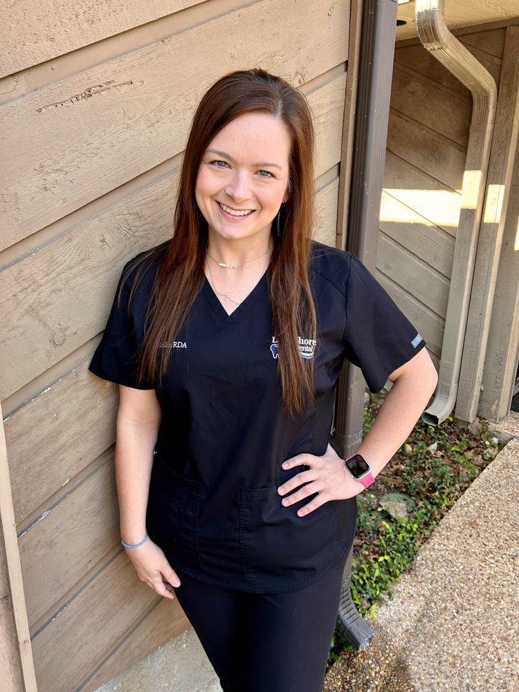 THOMAS W WAGGENER, DDS Updated August 2024 10 Photos 4535 Lake