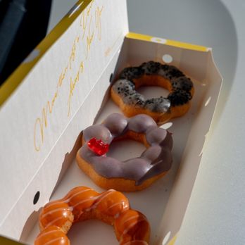 Mochinut - Thai Tea Lavender  Black sesame - Donuts Near Me - Sacramento, California