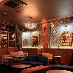 user provided Osamil Upstairs photo