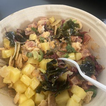 Morris & Mae - Build your own spicy Mayo ahi poke bowl - Coffee & Tea Near Me - Golden, Colorado Morris & Mae - Build your own spicy Mayo ahi poke bowl - Coffee & Tea Near Me - Golden, Colorado