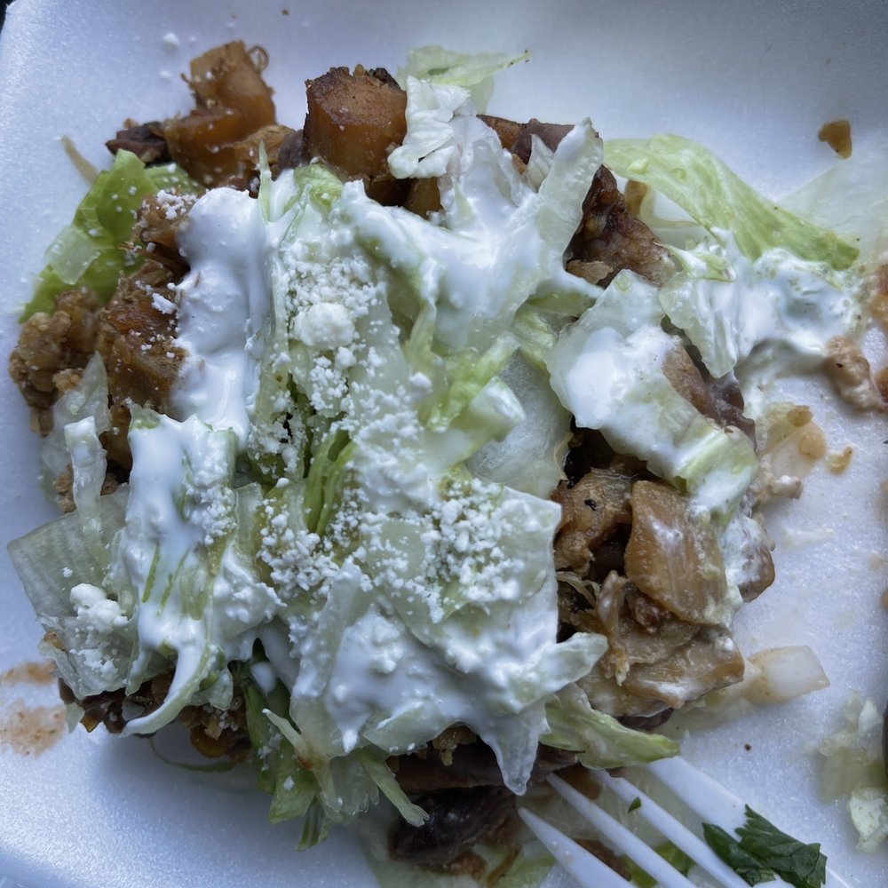 Chicken sope. Appears smaller in this photo. Chicken sope. Appears smaller in this photo.