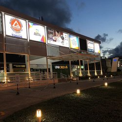 Barra Square Shopping Center