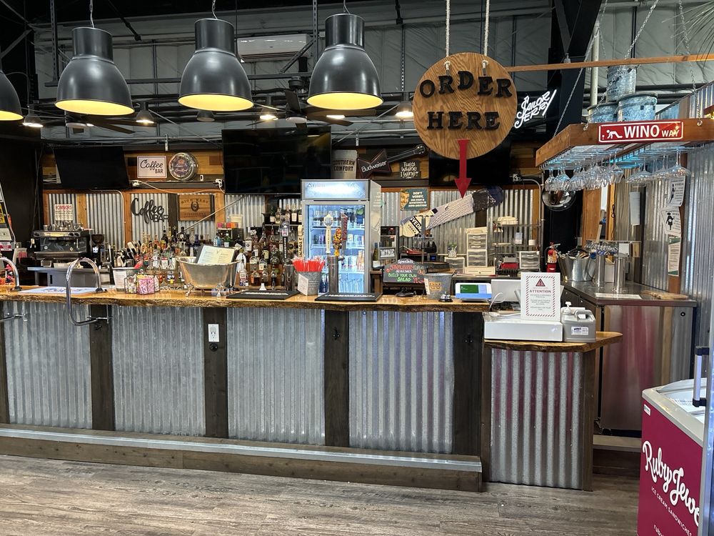 Social spots from The Athletic Edge