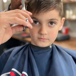 Refine Classic Barbershop
