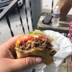 Double Gates Grocery - Cheese burger
