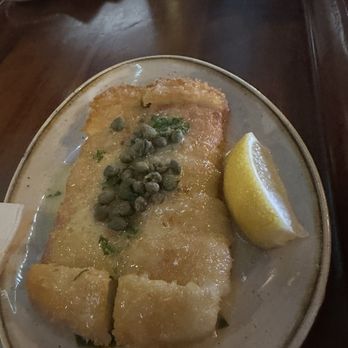 Buzz's - Steakhouses Near Me - Kailua, Hawaii