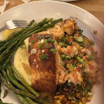 Silver Diner - Summer, chef, special salmon and shrimp - Diners Near Me - Gaithersburg, Maryland Silver Diner - Summer, chef, special salmon and shrimp - Diners Near Me - Gaithersburg, Maryland