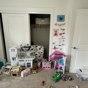 Leah's Organizing and Cleaning Solutions - Home Cleaning Near Me Leah's Organizing and Cleaning Solutions - Home Cleaning Near Me