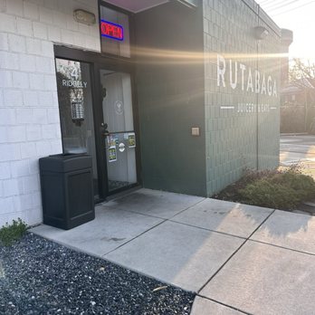 Rutabaga Juicery & Eats - Exterior - Juice Bars & Smoothies Near Me - Annapolis, Maryland
