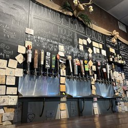 Pint and Barrel Drafthouse - Beer options