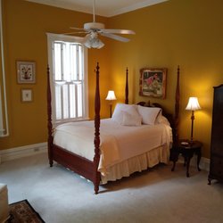 The Barber-Tucker House - Room 2 offers a romantic queen size spindle bed in a historic setting.
