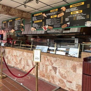 THE FAMOUS RAY’S PIZZA - Updated November 2024 - 101 Photos & 122