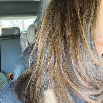 Salon 1500 - My hair, 2nd try by Tiffany, still turn out not what I want. - Hair Salons Near Me - Alameda, California Salon 1500 - My hair, 2nd try by Tiffany, still turn out not what I want. - Hair Salons Near Me - Alameda, California
