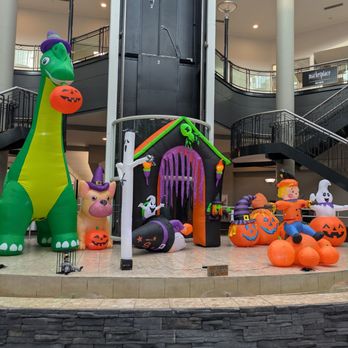 The Marketplace at Steamtown - Shopping Centers Near Me - Scranton, Pennsylvania