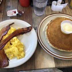Our Place Cafe - Had a challenge finishing my 2x2x2 breakfast plate after my cinnamon roll!