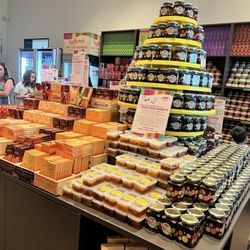 Yarra Valley Chocolaterie & Ice Creamery