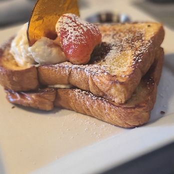 Toast - Creme Brule French toast - Breakfast & Brunch Near Me - Temecula, California