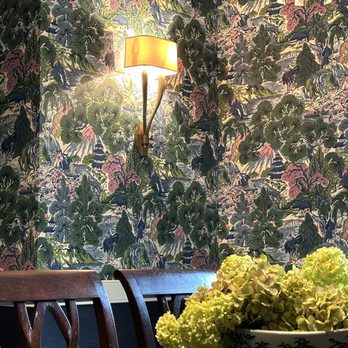 Vandelay Wallpaper - Wallpapering Near Me