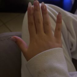 Petite Nail Spa - Nails