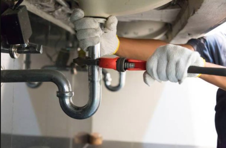 Slide of Magnum Plumbing and Heating