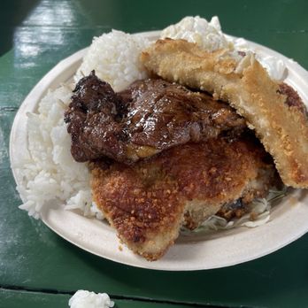 Rainbow Drive-In - Hawaiian Near Me - Honolulu, Hawaii Rainbow Drive-In - Hawaiian Near Me - Honolulu, Hawaii
