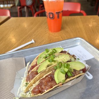 Gott's Roadside - Ahi Tacos Yummy - Salad Near Me - Walnut Creek, California