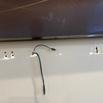 AV-techs - Extra holes in the hall after Marcos mounted the soundbar incorrectly. Wall filer wasn't dry and all over the soundbar. - TV Mounting Near Me - Round Lake Beach, Illinois