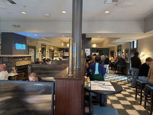 Grossman’s Noshery & Bar by null