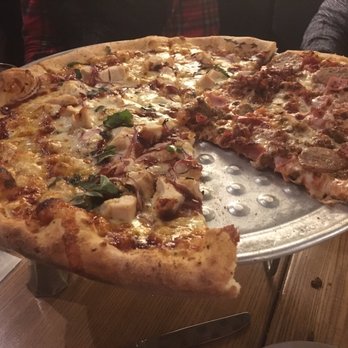Piecasso - Pizza Near Me - Stowe, Vermont Piecasso - Pizza Near Me - Stowe, Vermont