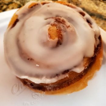 Munchers Bakery - Cinnamon Roll - Bakeries Near Me - Lawrence, Kansas