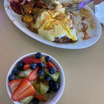 Johnny's Roadside Diner - Classic Eggs Benny, Side of Corned Beef Hash, Fruit - American Near Me - Hadley, Massachusetts