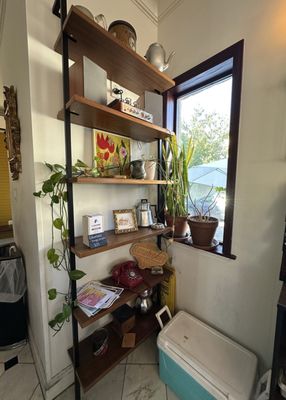 Rowhome Coffee - Pine Street by null