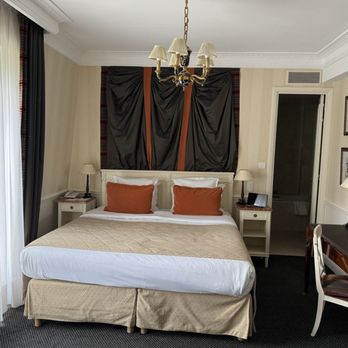 Hôtel Napoléon - Hotels Near Me - Paris, 75 Hôtel Napoléon - Hotels Near Me - Paris, 75