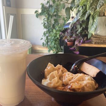 Julie’s Noodle - Wonton in chili sauce - Noodles Near Me - Fremont, California Julie’s Noodle - Wonton in chili sauce - Noodles Near Me - Fremont, California