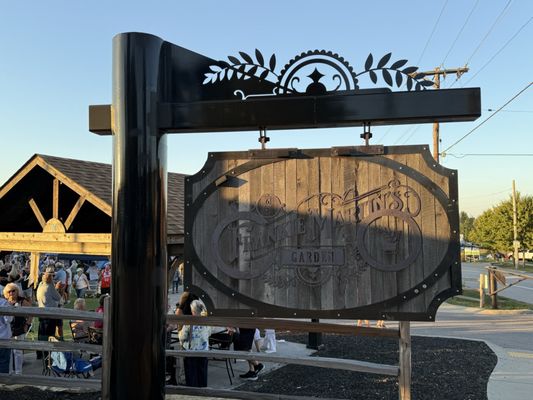 Frankie Martin's Garden by null