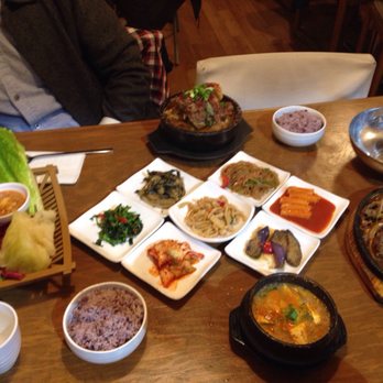 Makkal Chon - Wraps - bulgogi and pork bone soup - Korean Near Me - Toronto, Ontario