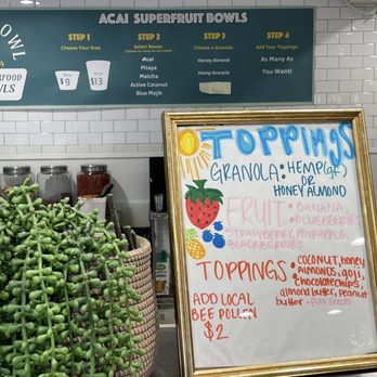 Avila Market - Toppings?  Yes please - Coffee & Tea Near Me - Avila Beach, California