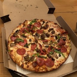 Handmade Pan Pizza: Italian Sausage, Pepperoni, Mushrooms and Green Peppers