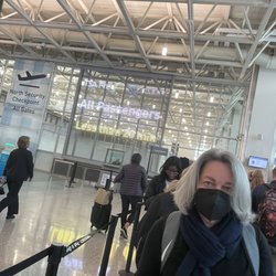 TSA Checkpoint P-4 - Minneapolis/St. Paul International Airport