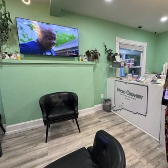Micro Creamery - Inside - Ice Cream & Frozen Yogurt Near Me - Cheshire, Connecticut