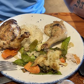 Mama's Cafe - Roasted chicken - American Near Me - San Antonio, Texas Mama's Cafe - Roasted chicken - American Near Me - San Antonio, Texas