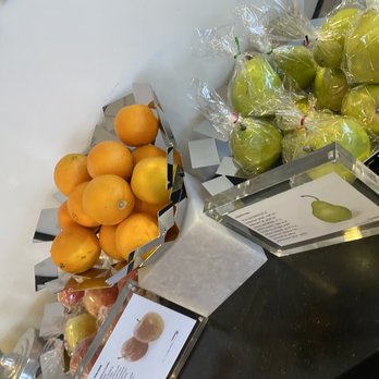 British Airways Terraces Lounge - Fruits. They are not good. - Airport Lounges Near Me - Seattle, Washington British Airways Terraces Lounge - Fruits. They are not good. - Airport Lounges Near Me - Seattle, Washington