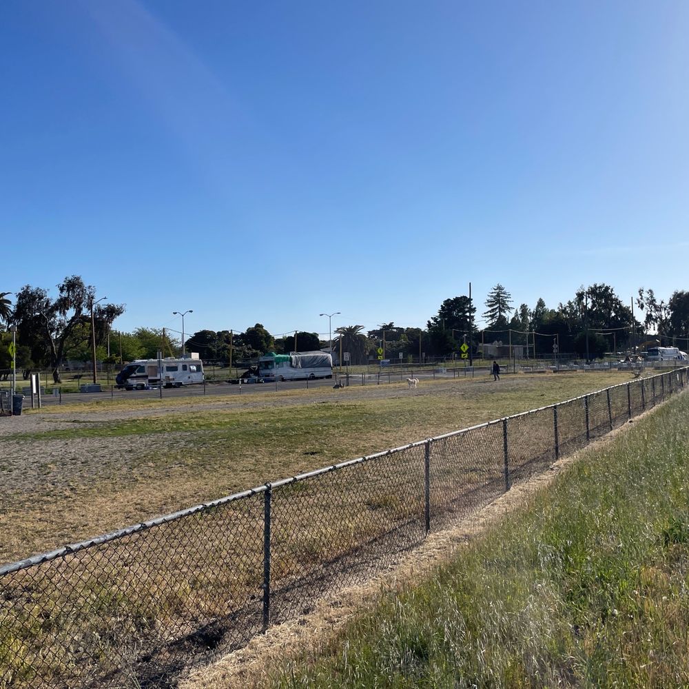 Main Street Dog Park - West end of park - Dog Parks Near Me - Alameda, California Main Street Dog Park - West end of park - Dog Parks Near Me - Alameda, California